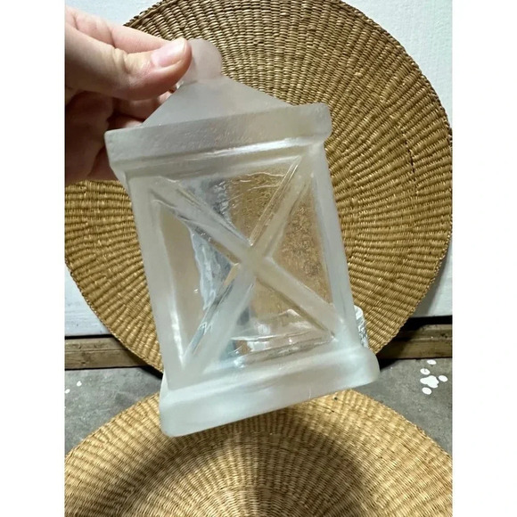 Glass Gazebo Tealite holder - Picture 3 of 6